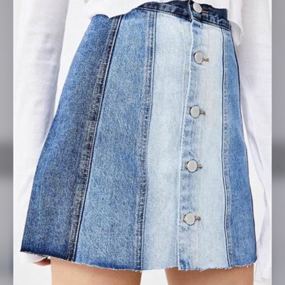 BLANK NYC All or Nothing PANELED DENIM MINI SKIRT, BUTTON UP FRONT, New 4